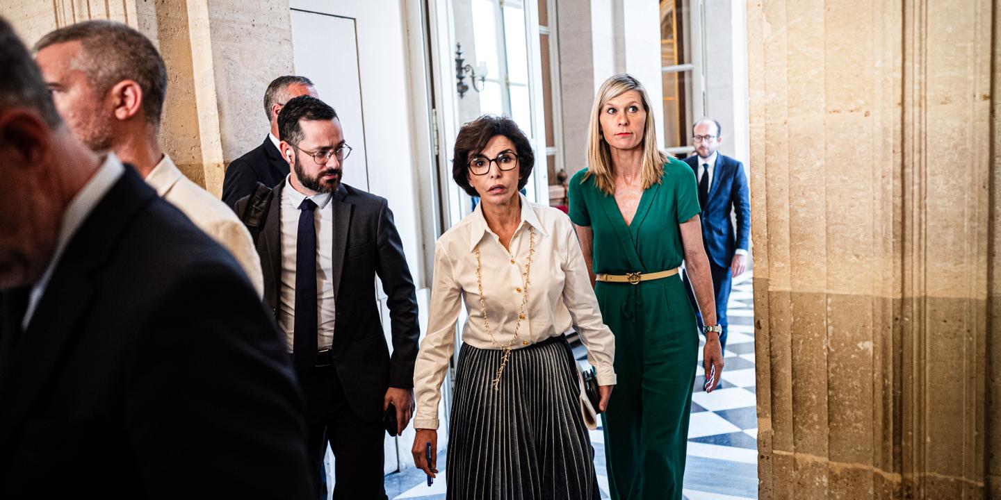 Franco57124579's tweet card. Au terme de six ans de procédure, les juges d’instruction ont ordonné, mardi 22 juillet, la tenue d’un procès contre la ministre de la culture et l’ex-PDG de Renault-Nissan, pour notamment corruption...