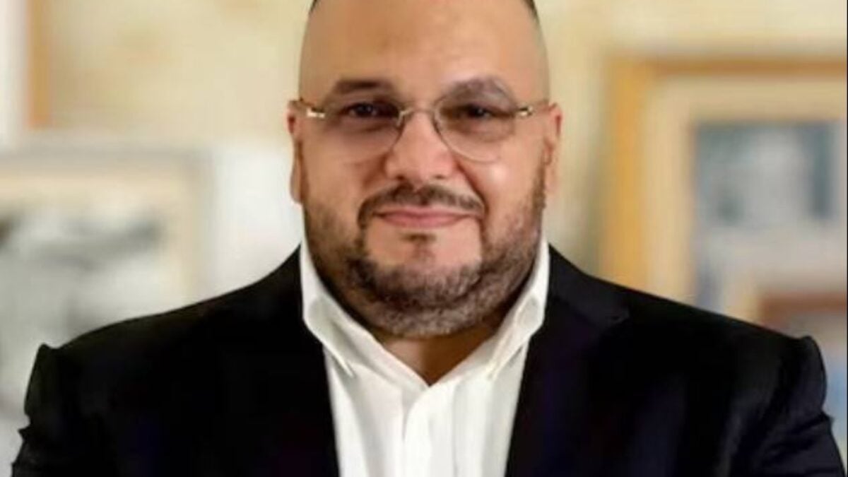 JoergTiedjen's tweet card. Affaire Mehdi Hijaouy : l'ancien espion marocain réfugié en Espagne détient des informations sensibles sur le régime. Découvrez comment sa fuite déclenche une guerre médiatique sans précédent entre...