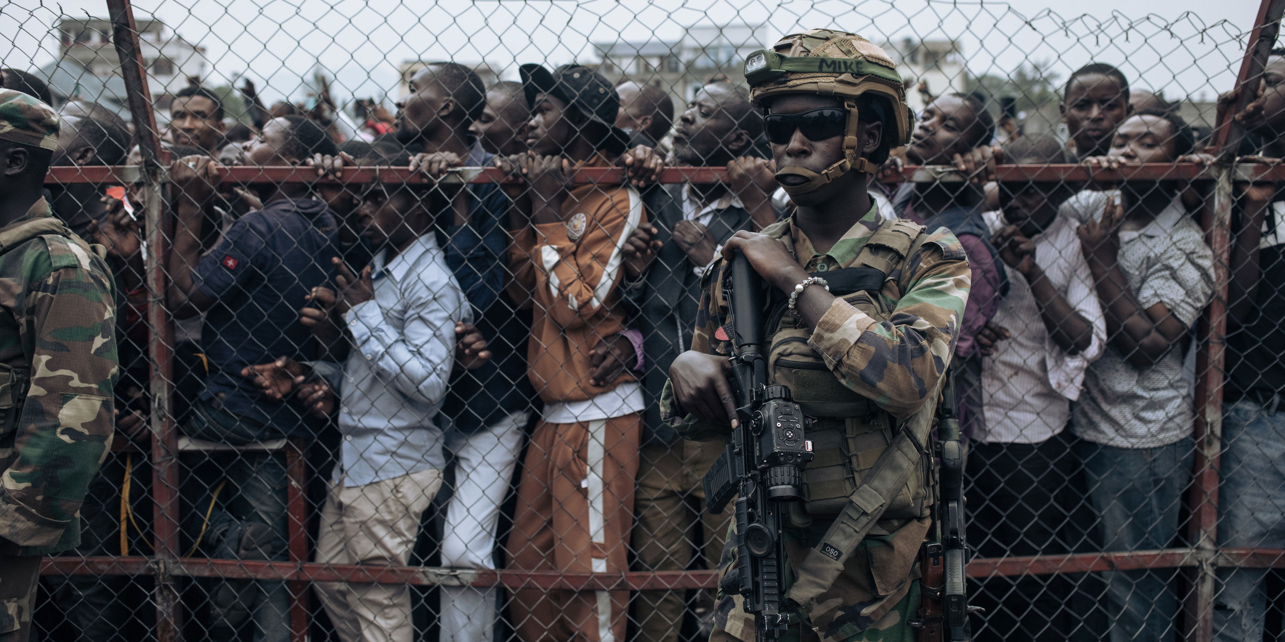 amnestyvl's tweet card. De door Rwanda gesteunde groepering M23 heeft in de Democratische Republiek Congo (DRC) gevangenen gedood, gefolterd en aan gedwongen verdwijning onderworpen. Volgens Amnesty International maakt M23...