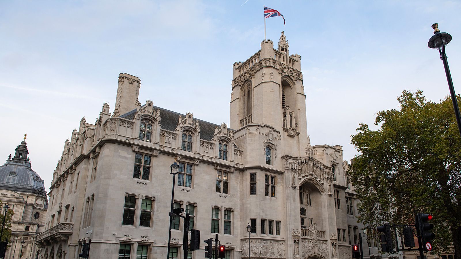 UKSupremeCourt's tweet card. In the Law Pod UK podcast, two Judicial Assistants of the UK Supreme Court, take listeners behind the scenes at the Court, revealing how they prepare for case hearings, the pressure of preparing...