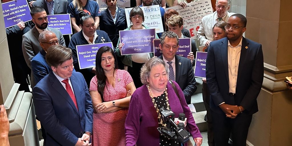 CarolineSpivack's tweet card. Hochul's business tax proposal falters in Albany after congestion pricing pause