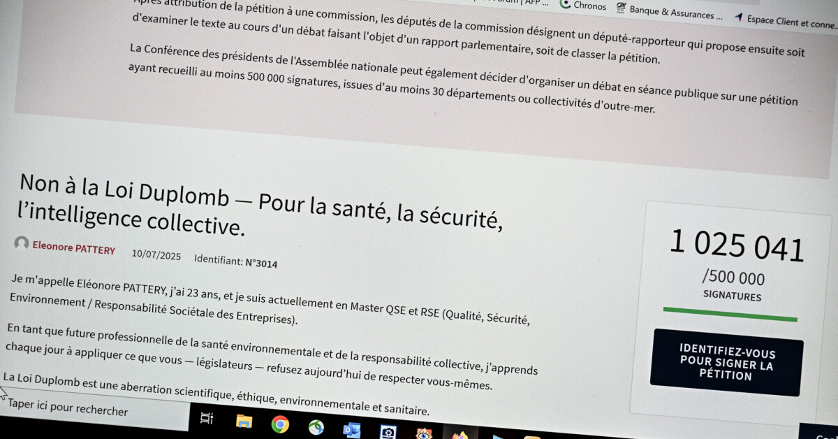 FigaroPolitique's tweet card. Des contre-pétitions tentent d’émerger pour défendre la loi Duplomb et le monde agricole