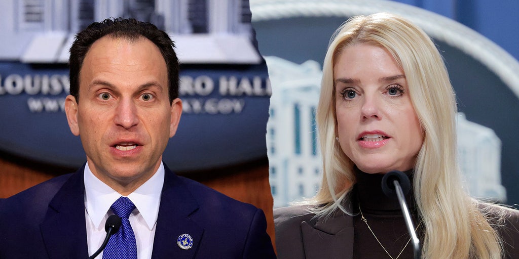GatesMcgavick's tweet card. Louisville, Kentucky, changes its immigration detainer policy following DOJ warnings, with Mayor Craig Greenberg agreeing to extend notice periods "from 5-12 hours to 48 hours" for federal authorit...