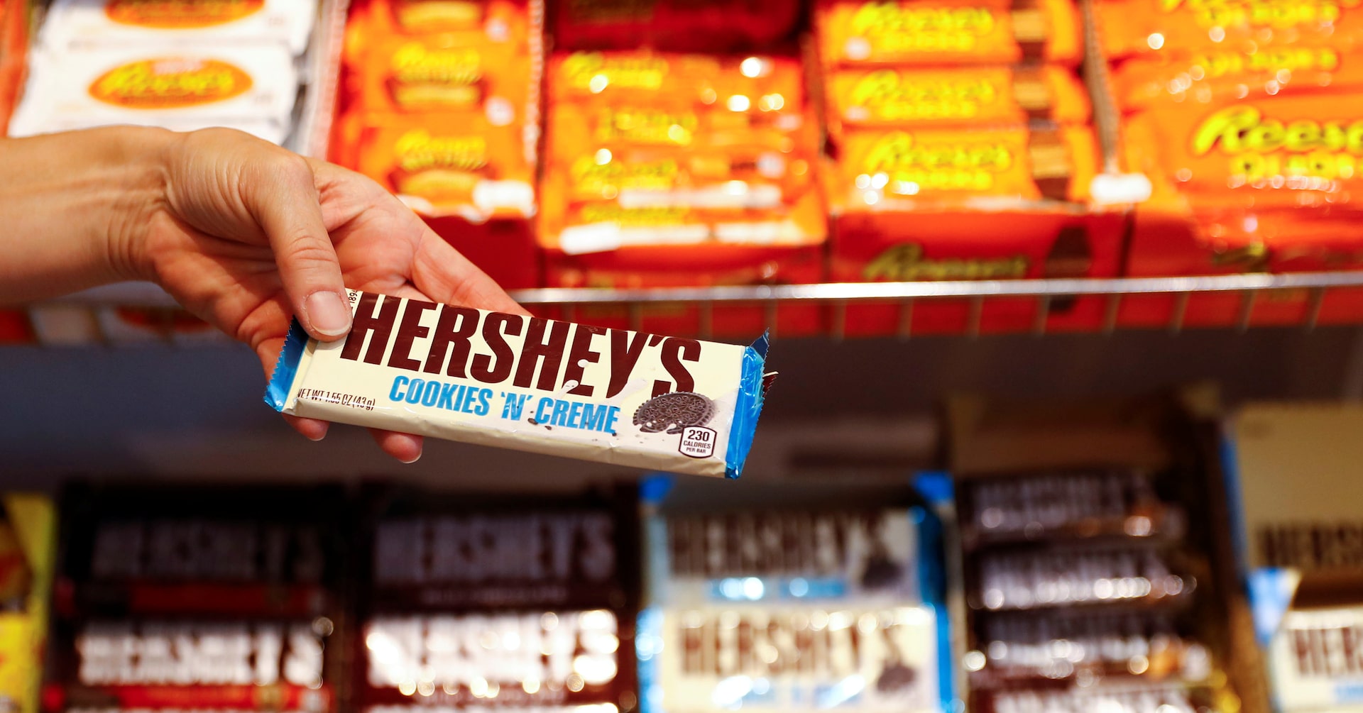ReutersAfrica's tweet card. A federal appeals court on Tuesday rejected a proposed class action by eight Malian citizens who sought to hold Hershey , Nestle and five other companies liable for child labor on Ivory Coast cocoa...