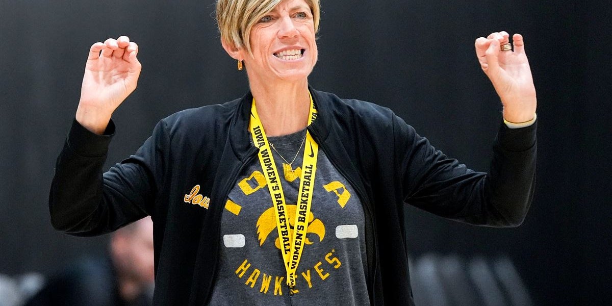 DavidEickholt's tweet card. Highlights from Iowa women's basketball's open practice on Tuesday.