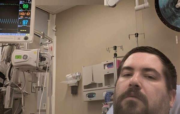 strauss_matt's tweet card. An N.B. man with classic symptoms waited all night in the ER to find out he had indeed had a heart attack. If he had fallen asleep, they said, he probably wouldn't have woken up.