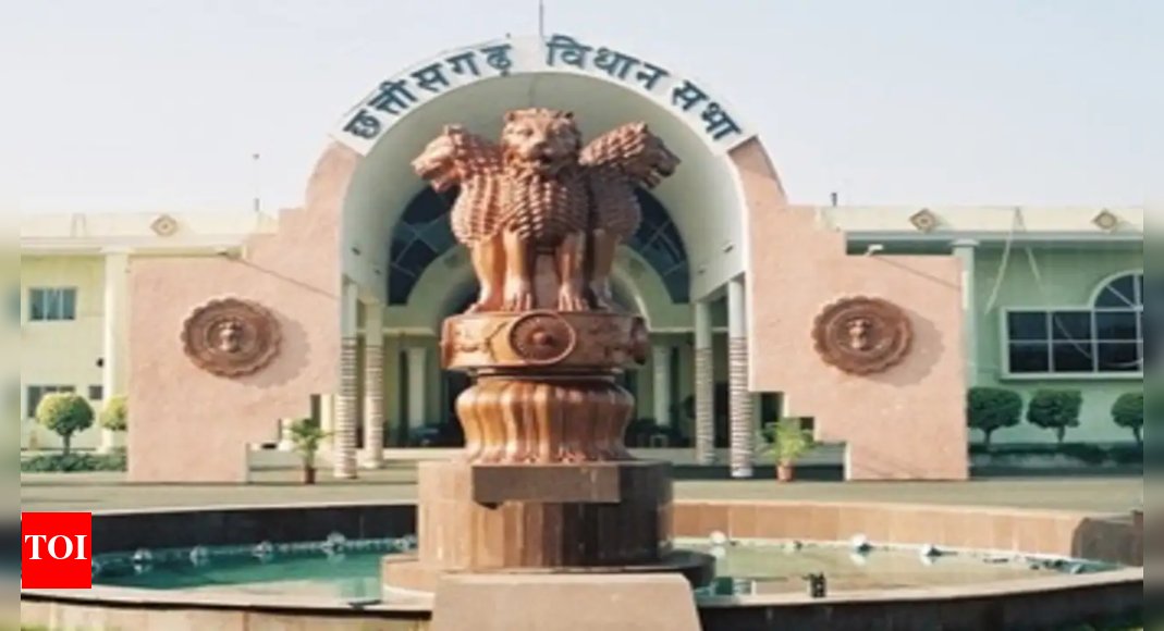 JLinvilleFert's tweet card. The Chhattisgarh Assembly faces turmoil as Congress MLAs protest fertilizer and seed shortages affecting paddy farmers. 23 MLAs suspended then reinstated, highlighting the growing unrest over...