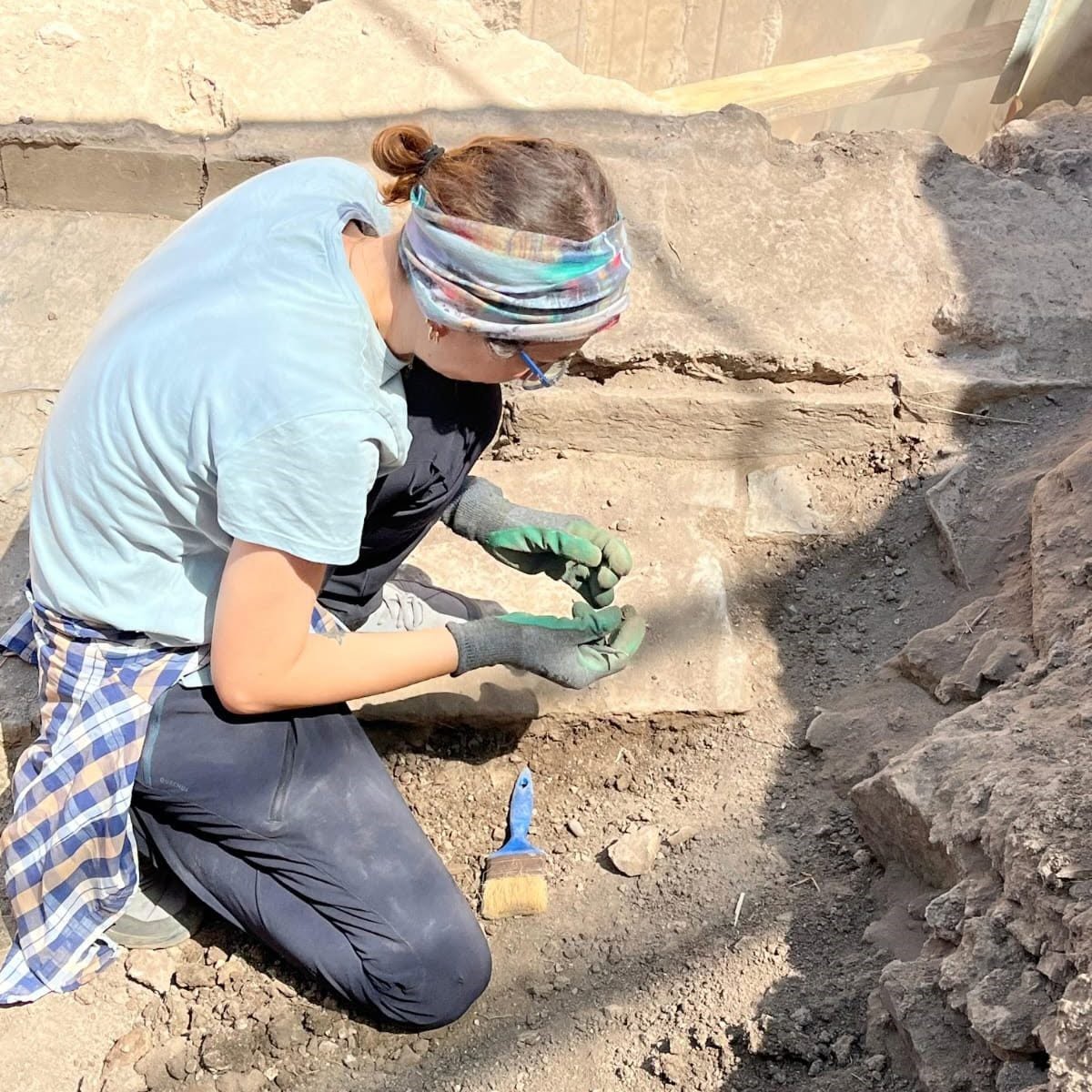 Anatolian2023's tweet card. A newly uncovered mosaic at Antandros Ancient City reveals intricate Roman-era craftsmanship, highlighting the site's historical...