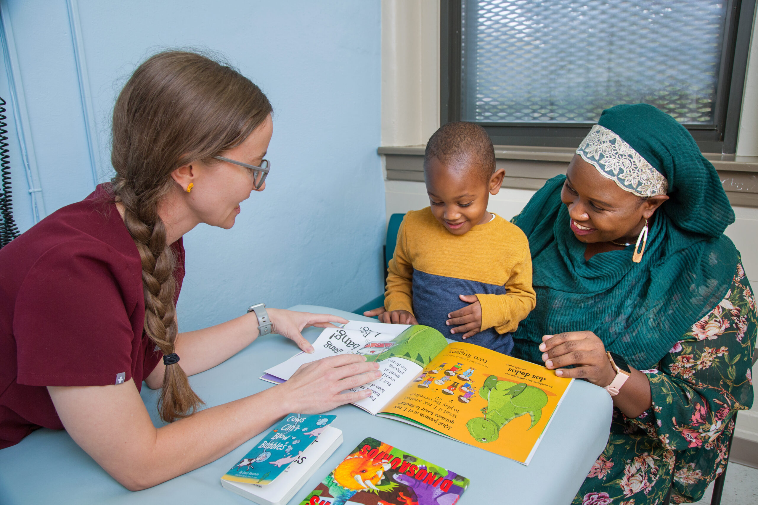 klingensteinorg's tweet card. Reach Out and Read, a national nonprofit, serves more than 4.6 million children a year across the U.S. We use guidance from clinicians about shared reading and healthy early relationships to empower...