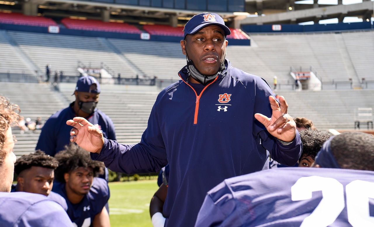aldotcomTigers's tweet card. Auburn football set to host Middle Tennessee State in 2027