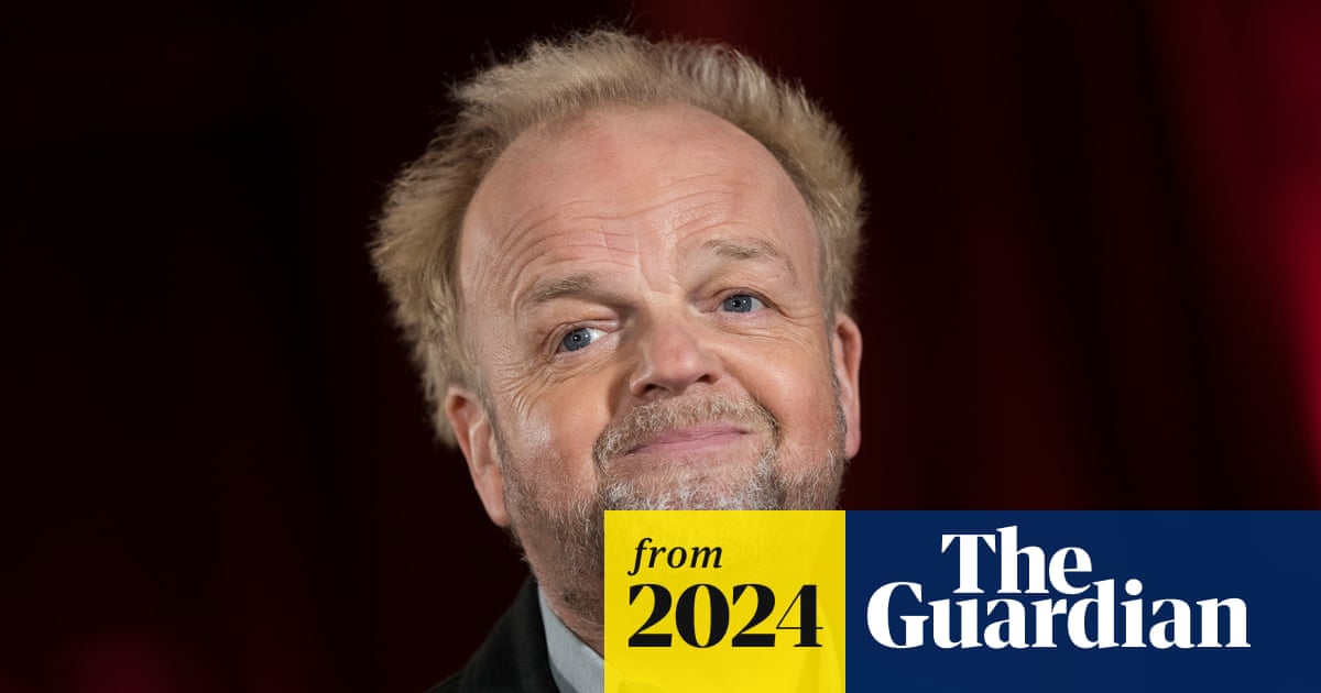 Compasscollect2's tweet card. Exclusive: Bafta-winner to join actors and young asylum seekers in 24-hour fundraising ‘Shakespeare marathon’