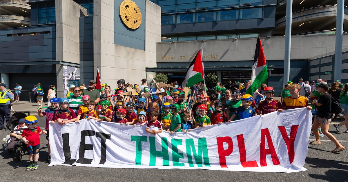 KJH19322252's tweet card. A group of volunteers flew to Jordan to give Palestinian GAA fans an alternative holiday after their visas to Ireland were refused