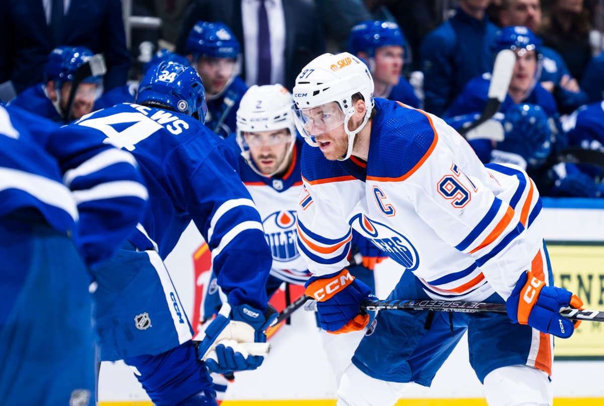 ADiMarco25's tweet card. Also: what is going on with Ryan Johansen? Will Carter Hart play this season if innocent? And more.