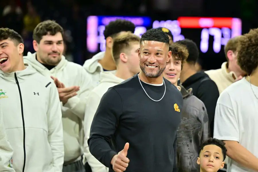 JordanSig's tweet card. Notre Dame benefited from receiving big-time transfers before the 2024 season. Marcus Freeman would like to change the system.