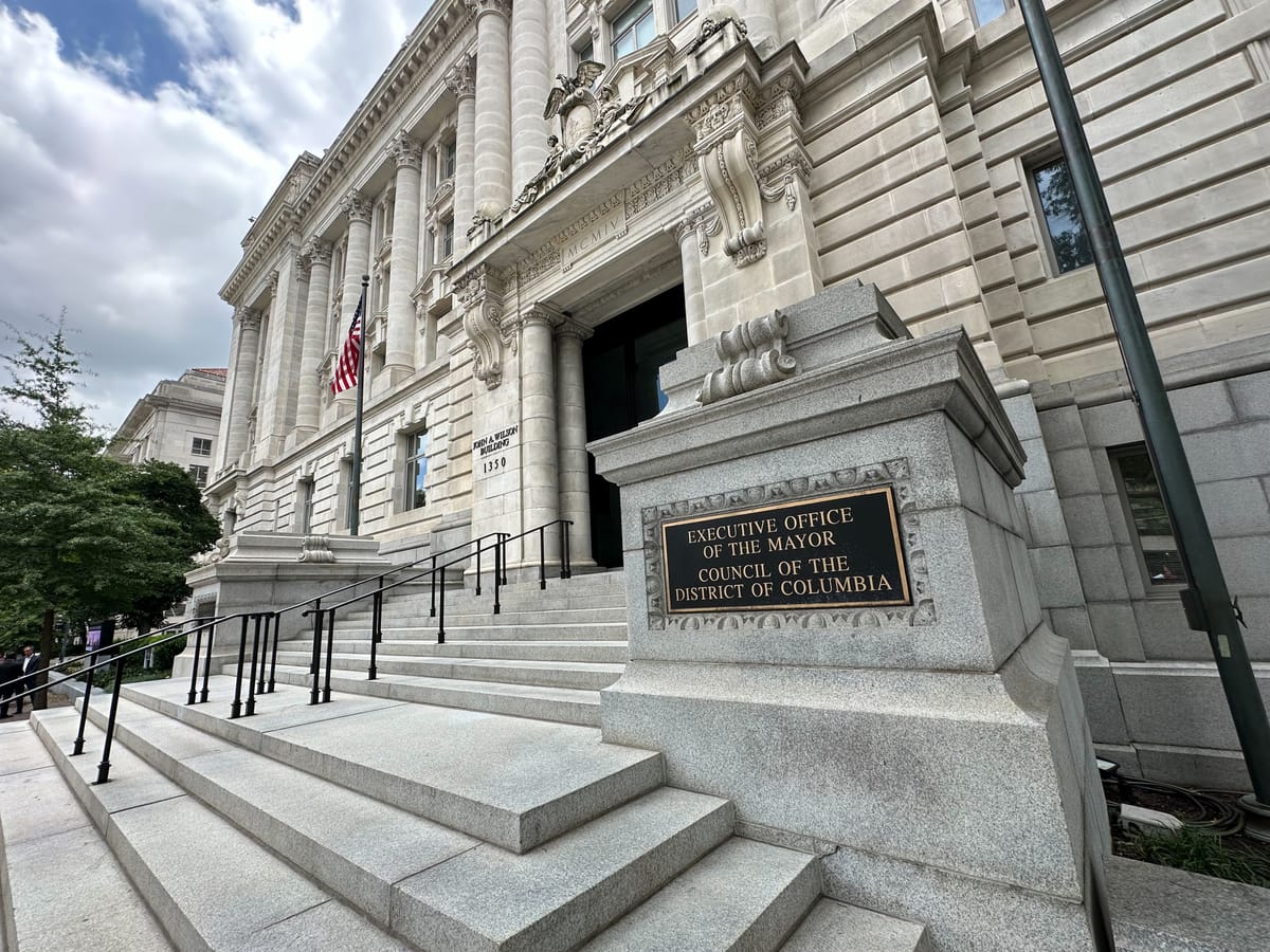 51stnews's tweet card. Lawmakers advanced a budget that managed to salvage some funding for social programs. Changes could still come at a second vote later this month.