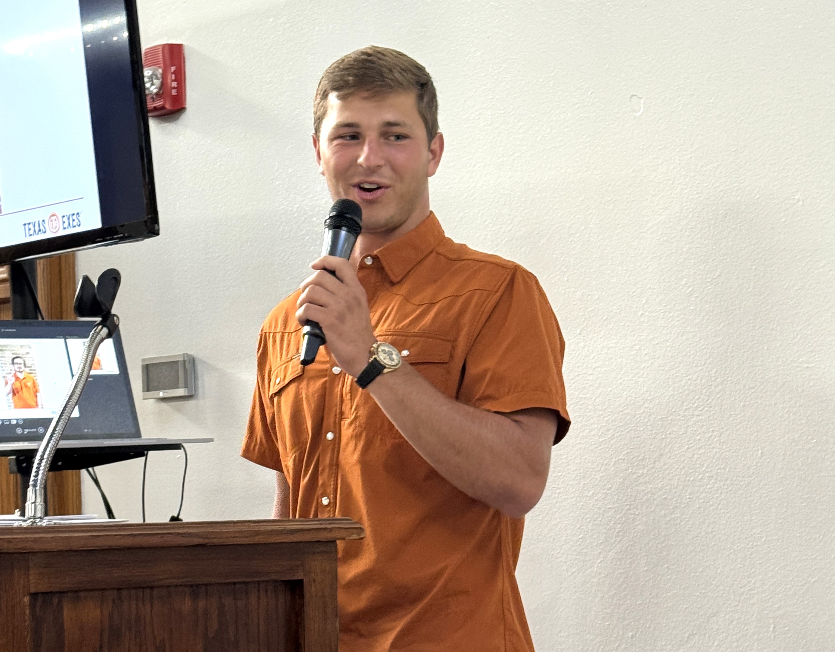 etfinalscore's tweet card. Hollytree Country Club was filled with No. 16 Texas football jerseys with “TAAFFE” on the back. “It’s the first time I’ve ever seen 16 jerseys without Manning on the back, so that’s cool,” University...