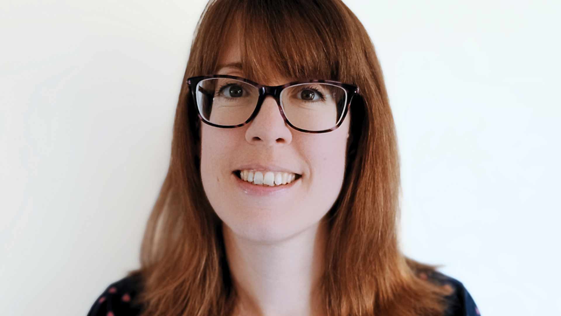 thebookseller's tweet card. Jennifer Edgecombe will join Bloomsbury UK Sales in the newly created role of head of sales for Head of Zeus, leaving her editorial post at Hachette.