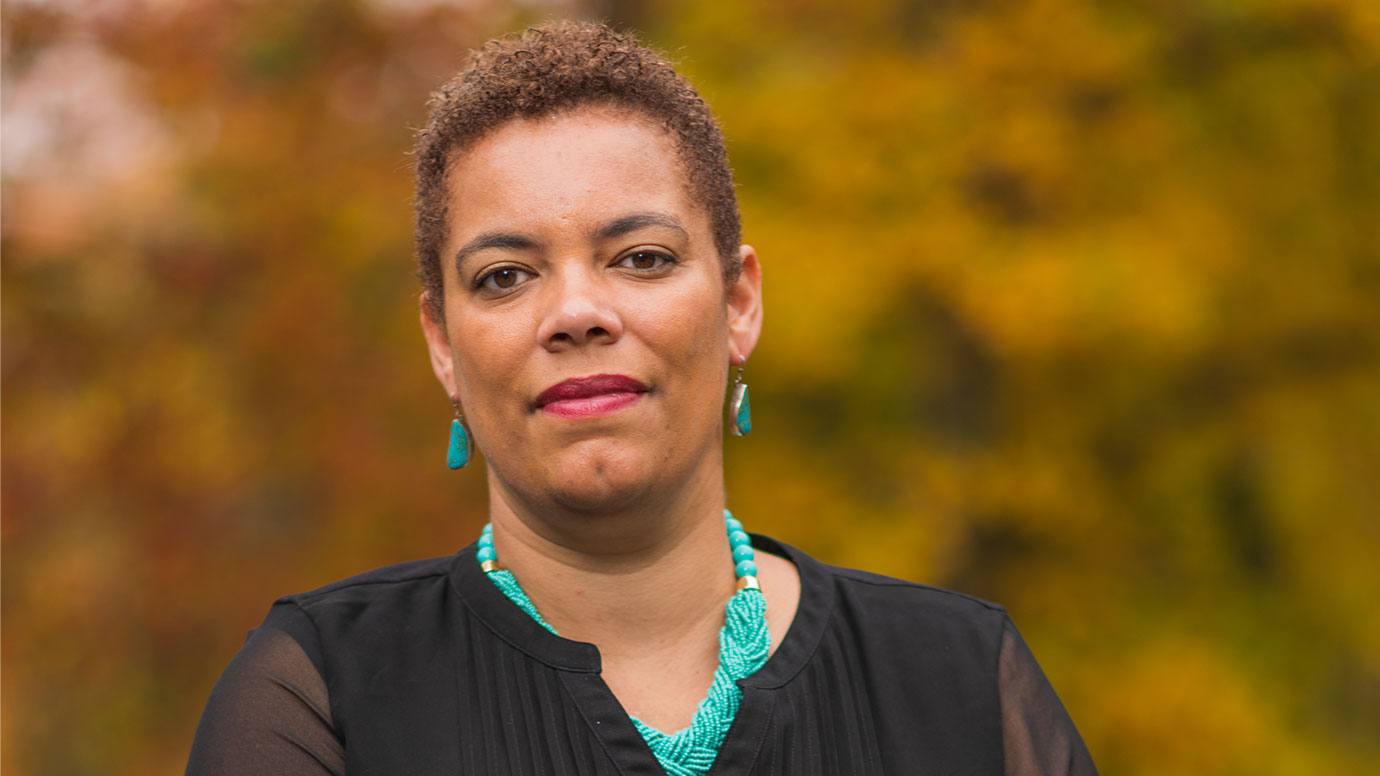 UChicago's tweet card. Hoffman to begin Nov. 1, will succeed longtime artistic director Charles Newell