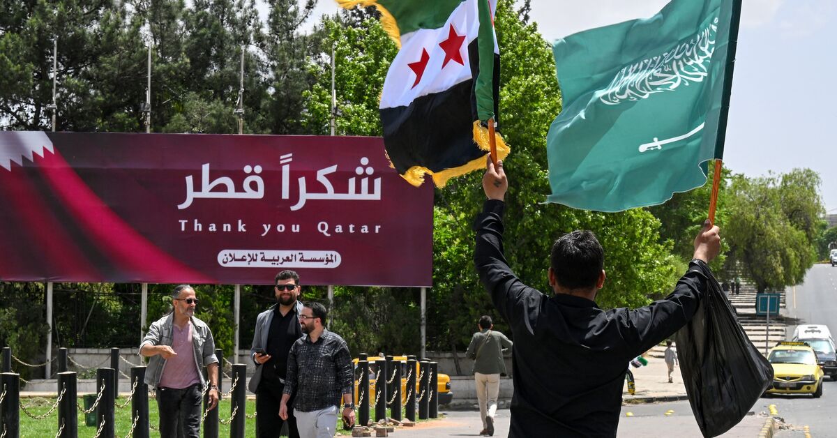 AlMonitor's tweet card. Syrian entrepreneurs can now directly apply for travel licenses at the Saudi Embassy in Damascus, while Saudi investors seeking to visit Syria can register via the Interior Ministry’s e-platform.