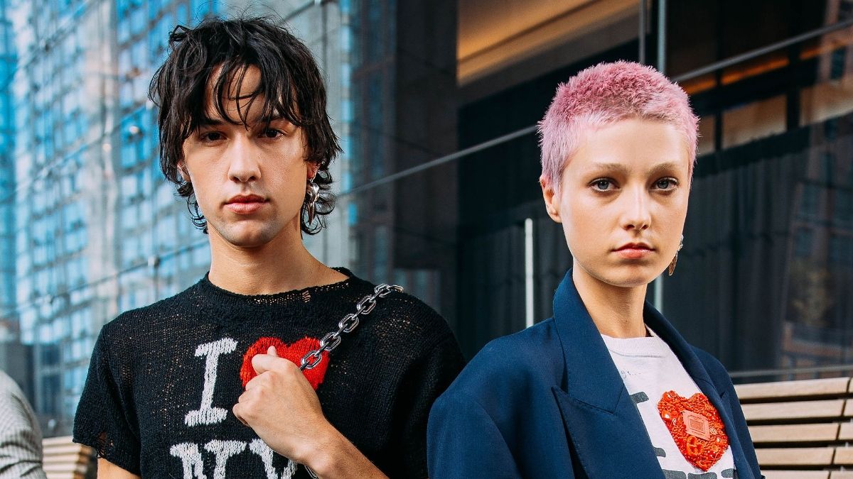 voguebusiness's tweet card. The New York Fashion Week schedule for Spring/Summer 2026 features mainstays and newcomers from Michael Kors and Tory Burch to Zane Li and SC103.