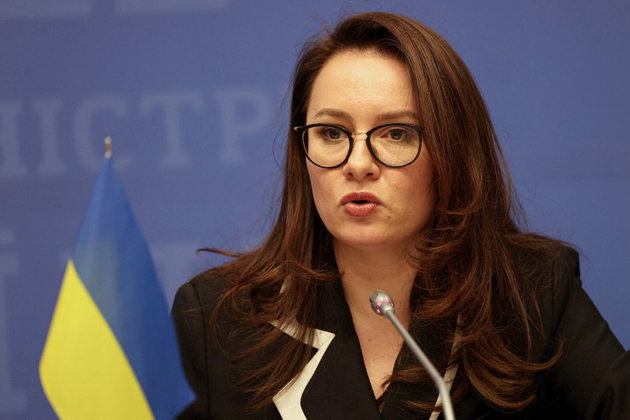 handmade_MilSu's tweet card. As Ukraine dismantles anti-corruption reforms, Yulia Svyrydenko hopes for backing to reset their end of war assumptions and plan financing for ongoing Russia’s invasion.
