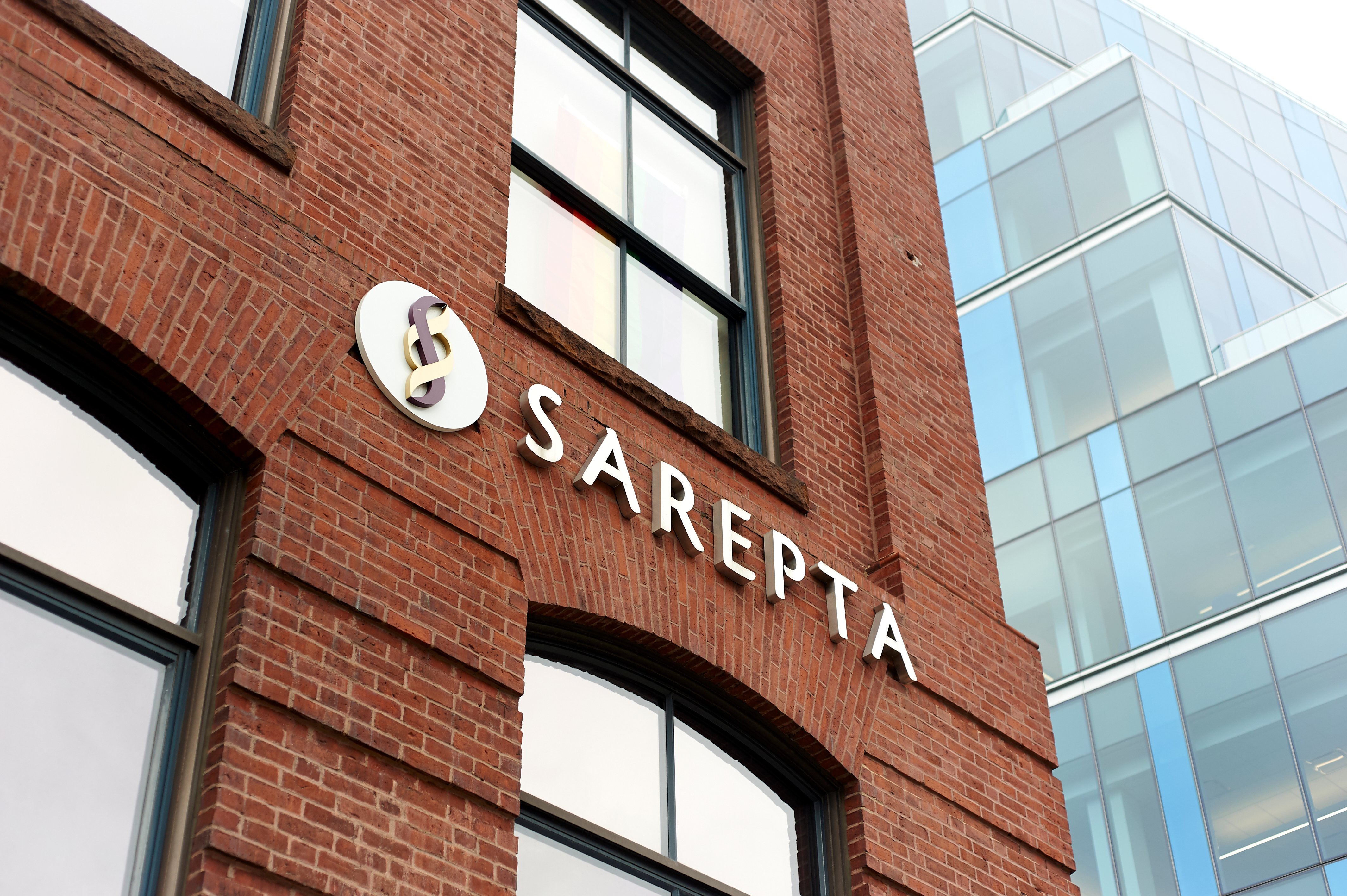 FiercePharma's tweet card. A brief skirmish between Sarepta Therapeutics and the FDA has ended before escalating into a full-on regulatory clash, as the company has bowed to the agency’s demand. | A brief skirmish between...
