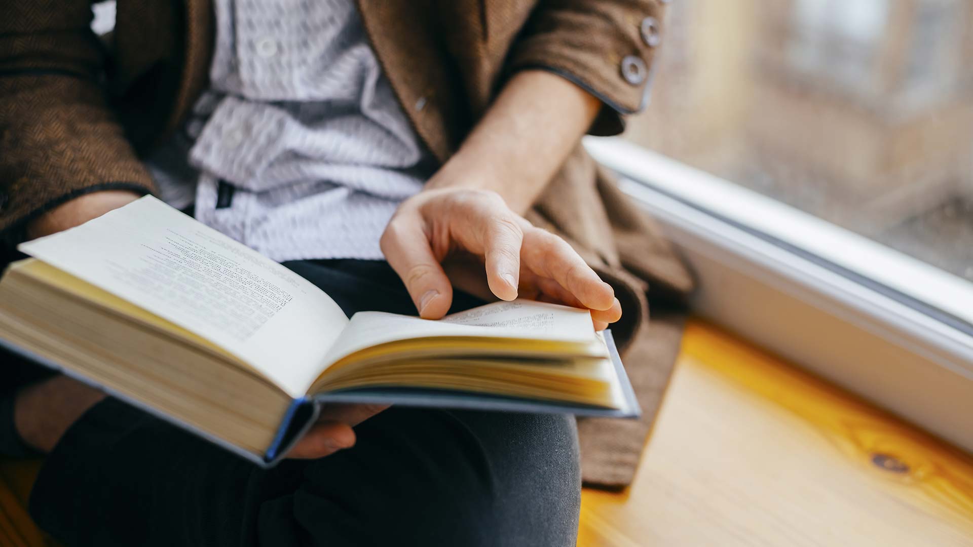 thebookseller's tweet card. Commentators are debating whether 'men are being pushed out of publishing' amid discussion of groupthink, editorial turnover and the gender split of book-prize recipients.