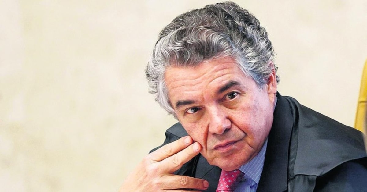 roseannkennedy's tweet card. Ex-presidente da Corte afirma que Moraes estabeleceu censura e humilha Jair Bolsonaro; também reclama do ‘espírito de corpo’, dos ministros que o acompanham nas decisões