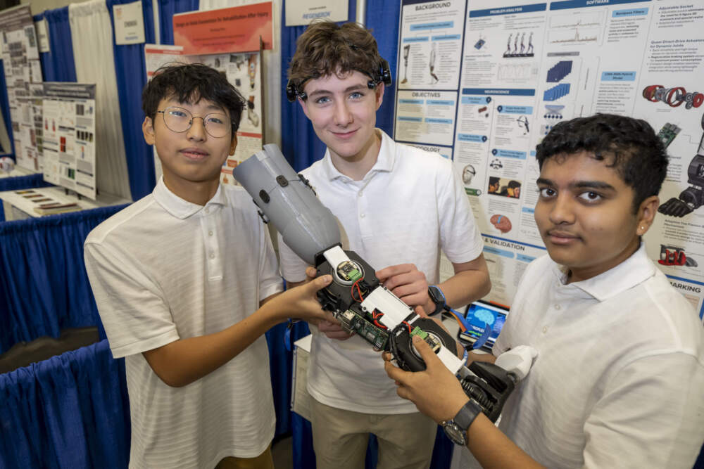 Society4Science's tweet card. Three high schoolers from Flower Mound, Texas, won a $50,000 scholarship at the Regeneron International Science Fair for designing and creating a mind-controlled robotic prosthetic leg for one of...
