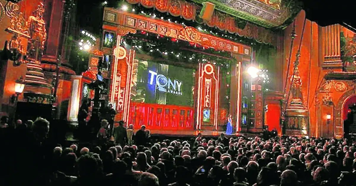 OutLoudNews's tweet card. Rogers for America with Lt. Steve Rogers – There are concerns that this situation could have a significant impact on the city’s finances. Citing Broadway as a symbolic example, the potential effects...