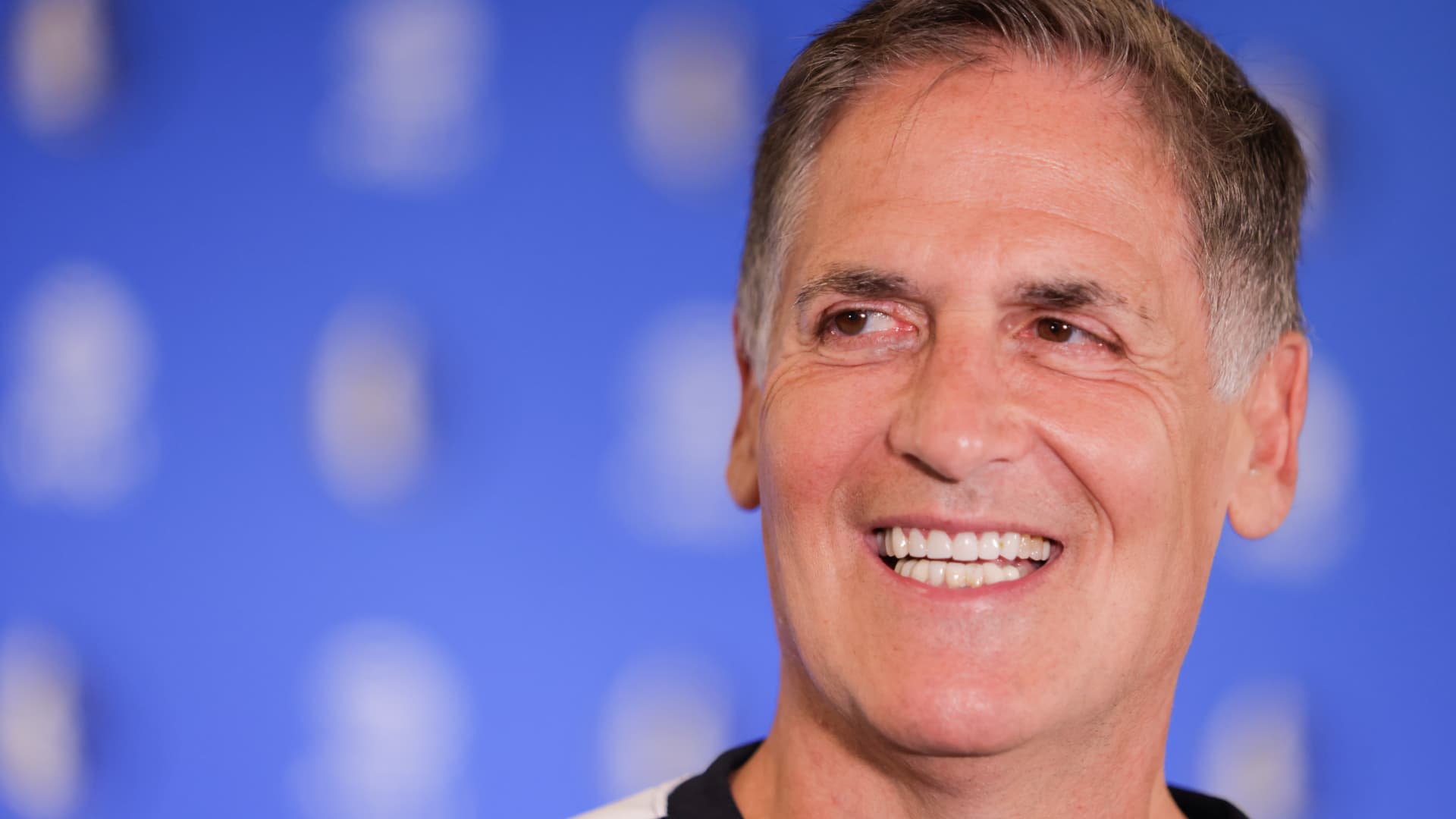 CNBCMakeIt's tweet card. If billionaire Mark Cuban needed to rebuild his fortune from scratch, he knows exactly what he'd do. Step 1, he says: Land the first sales job he can get.