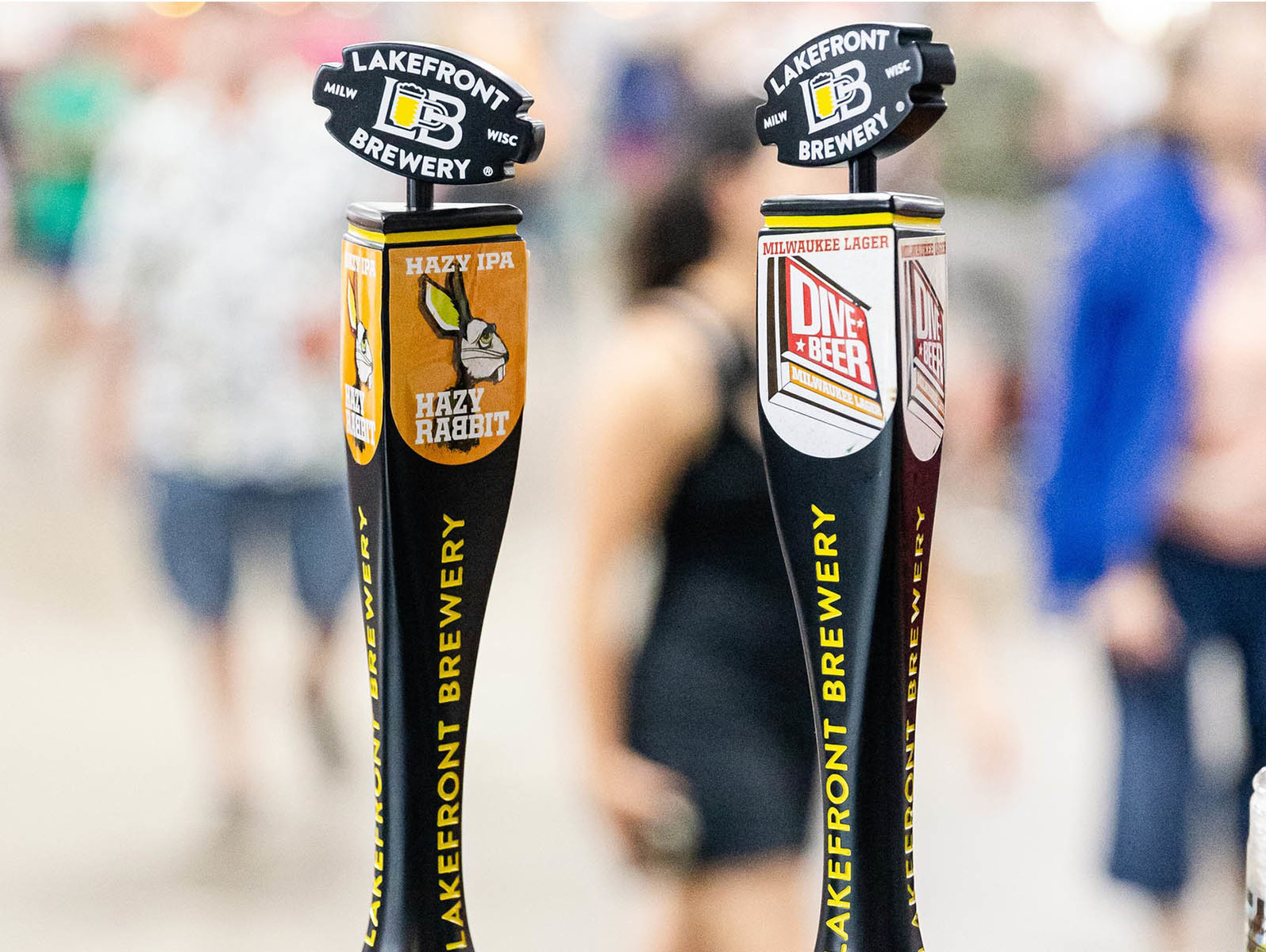 onmilwaukee's tweet card. Lakefront partners with Benno's to create State Fair biergarten