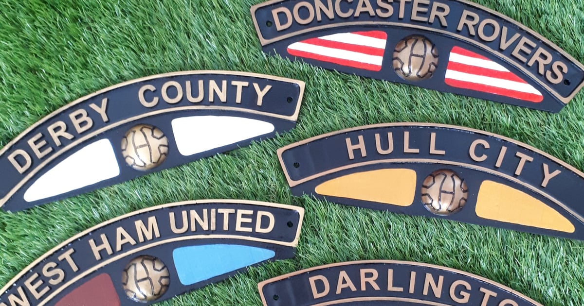 SignsFootball's tweet card. Discover our hand cast and painted jesmonite replica football locomotive signs, beautifully replicating the original B17 football locomotive name plates. Perfect for collectors and enthusiasts of...