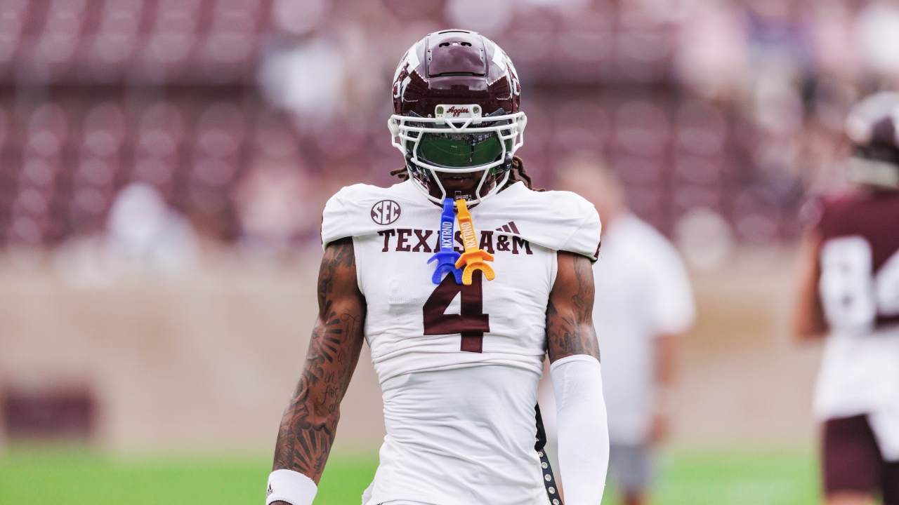TexAgs's tweet card. Will Lee III is back for another year in Texas A&M's defensive backfield, but Mike Elko & Co. have added a second "blanket" in the secondary. With Julian Humphrey and Jordan Shaw added to an experi...