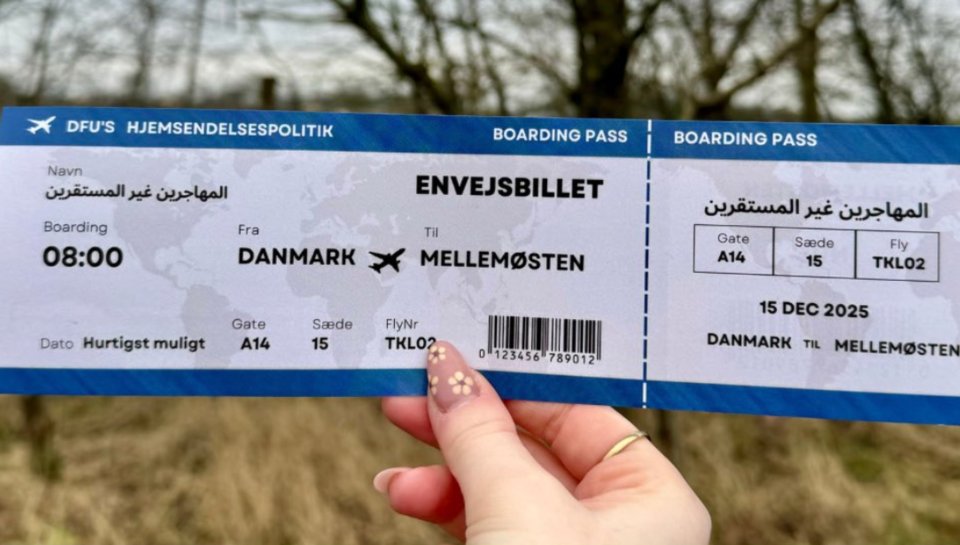 MadsOlsenSF's tweet card. Envejsbillet til Mellemøsten: Forargelsen spreder sig over DFU-kampagne