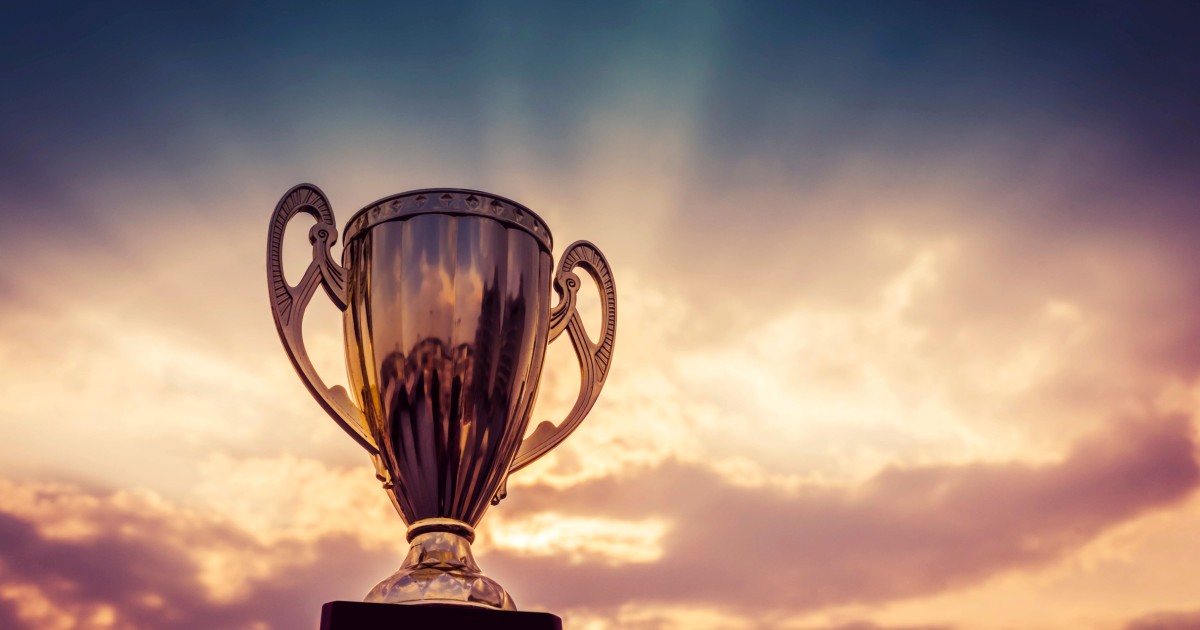 EversourceCorp's tweet card. Five leaders across multiple sectors are receiving the award recognizing accomplishments in improving buildings’ efficiency