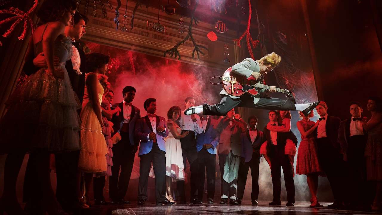 WestEndTheatre's tweet card. The creator of the Back to the Future movies and musical wants to do a movie version of hit West End show Back To The Future The Musical.
