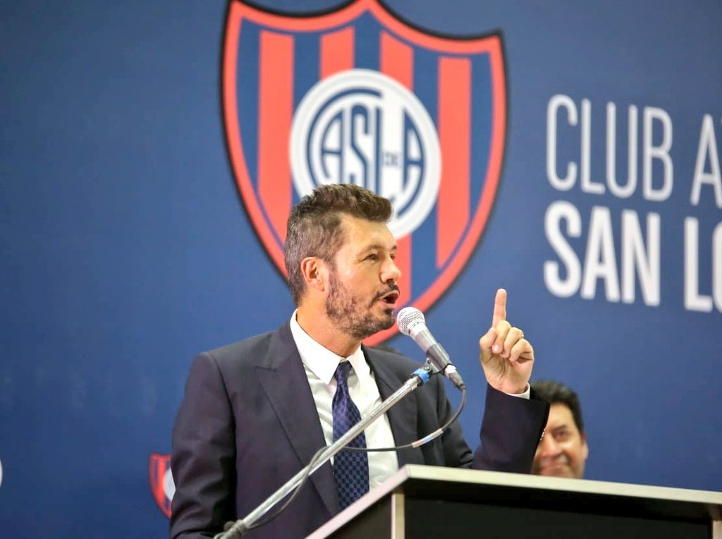 SanLorePrimero's tweet card. La Justicia avanzó con un reclamo impulsado por una aseguradora aparentemente involucrada en el traspaso de dos jugadores que llegaron durante su gestión.