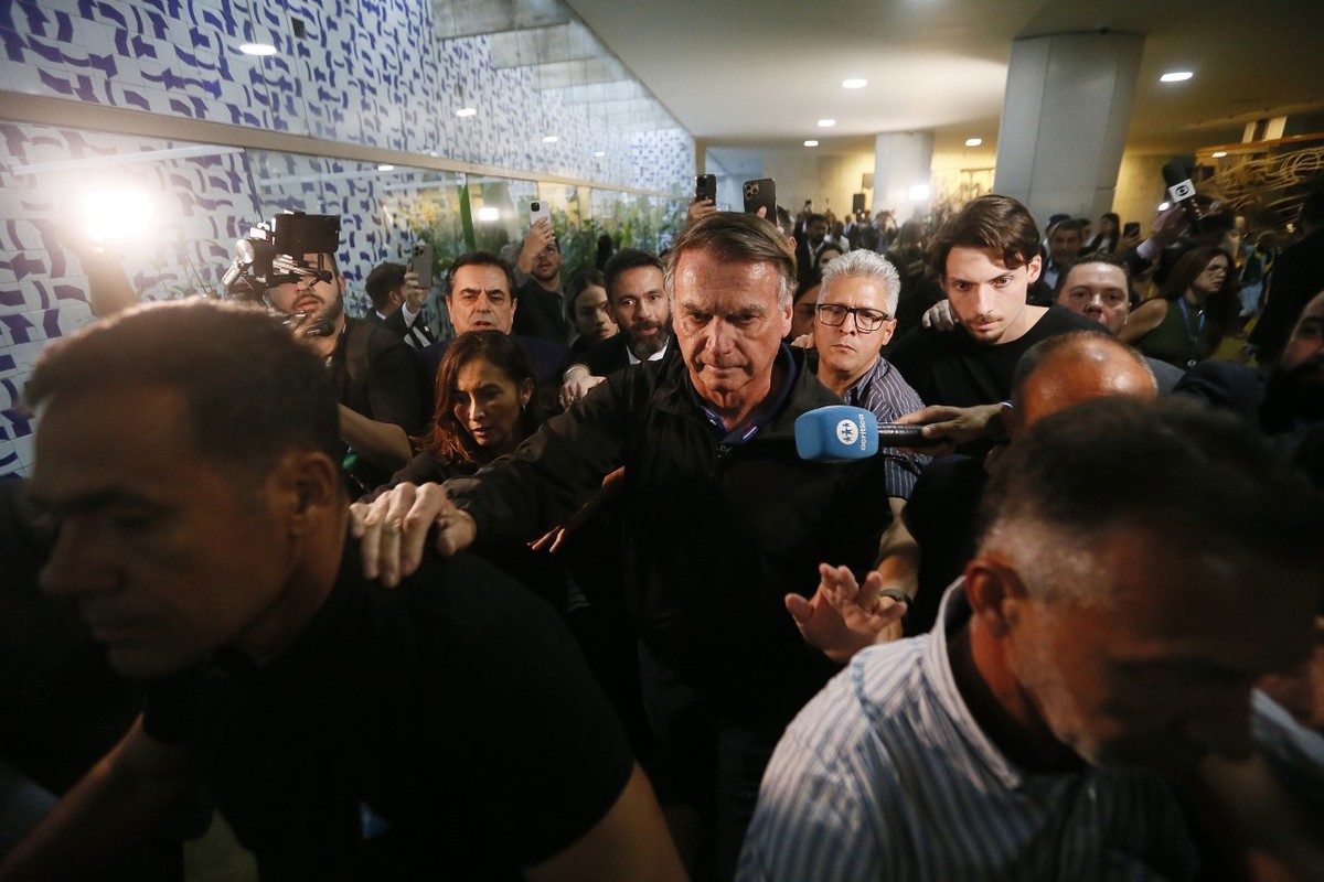 mariosabinof's tweet card. Para se defender de imensa pressão, Supremo não pode atropelar direitos fundamentais