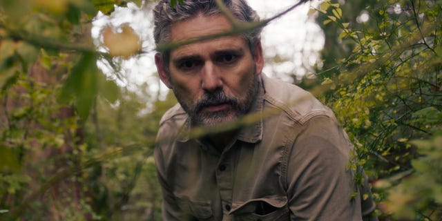 esquire's tweet card. The latest Netflix murder mystery starring Eric Bana requires serious investigating.