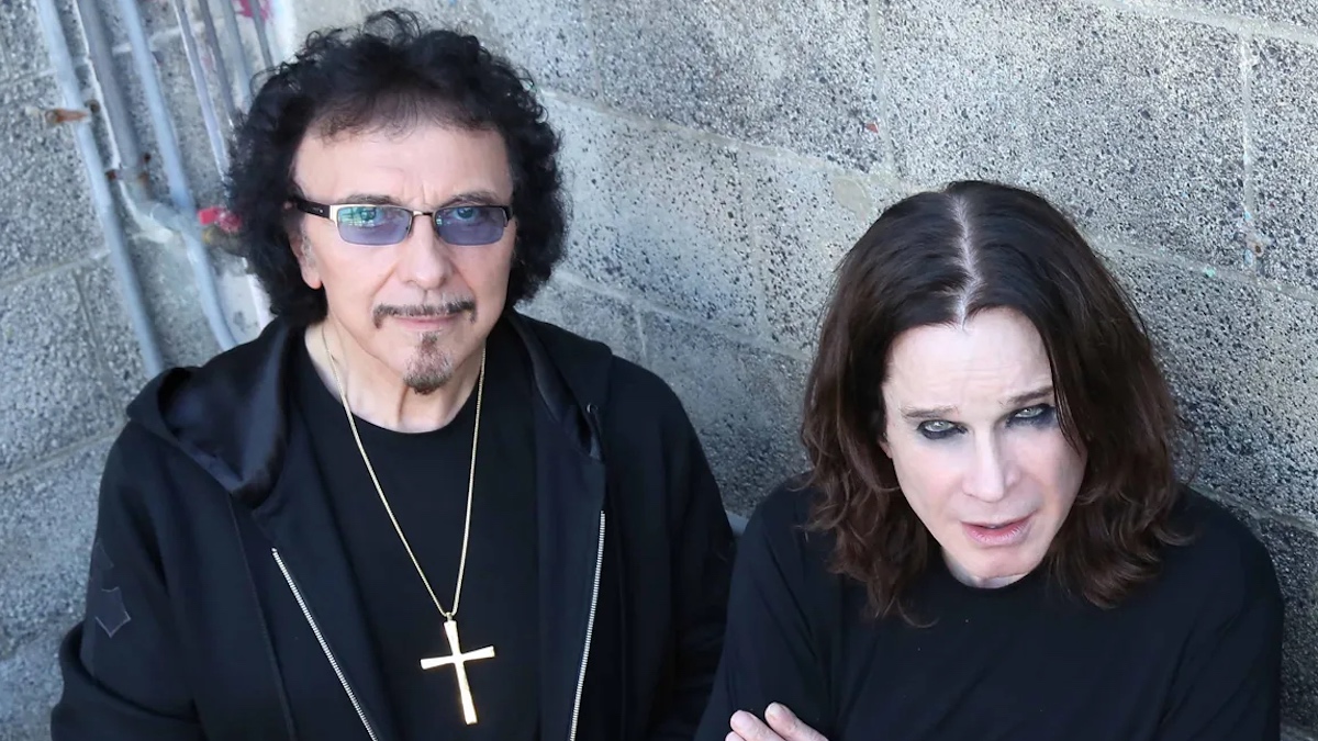 Motobec810's tweet card. Guitarist Tony Iommi paid tribute to his Black Sabbath bandmate Ozzy Osbourne upon news of the singer's passing.