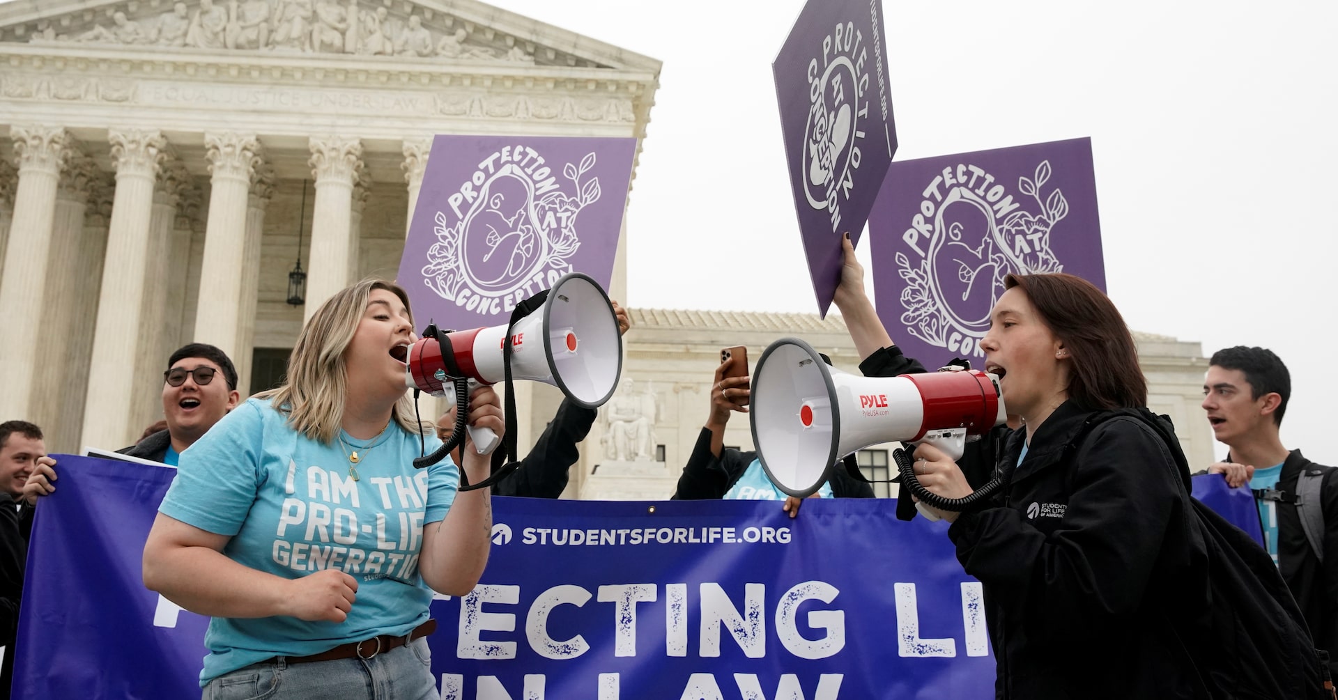 RevDeanNelson's tweet card. A U.S. appeals court on Tuesday revived part of a lawsuit claiming that the District of Columbia enforced an anti-graffiti law against anti-abortion protesters in Washington but not racial justice...
