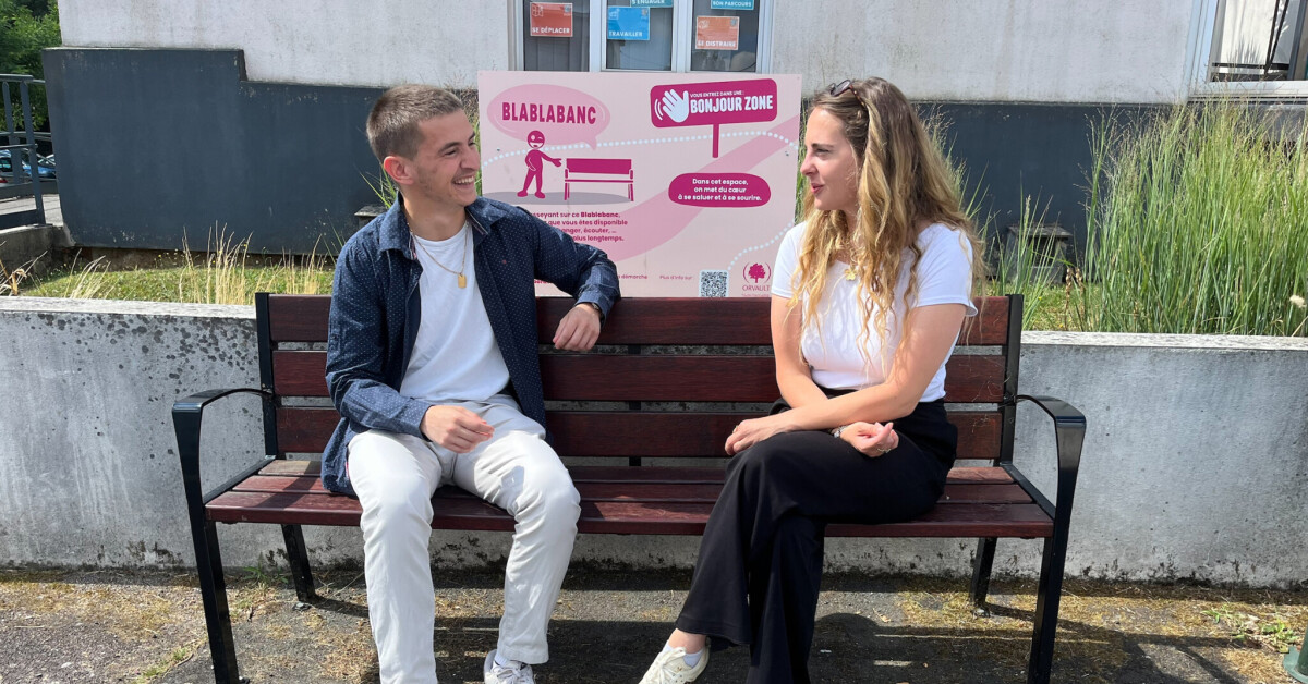 le_Parisien's tweet card. Près de Nantes, la commune d’Orvault mise sur des « blablabancs » pour recréer du lien et de la...