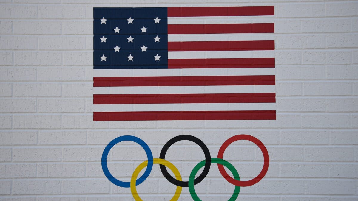 Doctor_Az_'s tweet card. The U.S. Olympic and Paralympic Committee quietly changed its policy this week to comply with President Donald Trump’s executive order and ban men from competing against women.The move marks another...