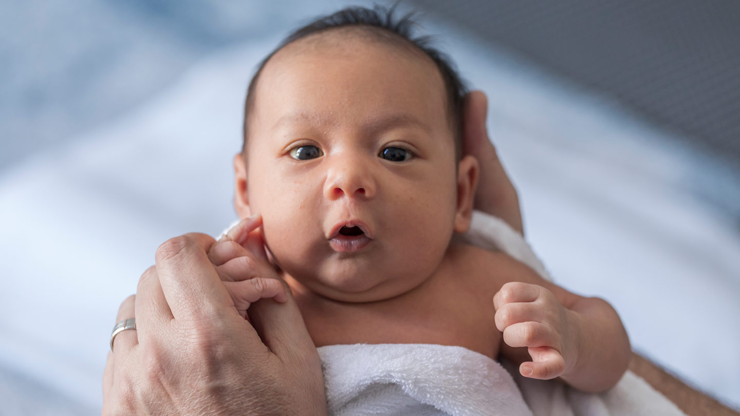 garthrapeport's tweet card. Too little Bifidobacterium, used to digest breast milk, in babies' gut microbiomes can increase their risk of developing allergies and asthma.