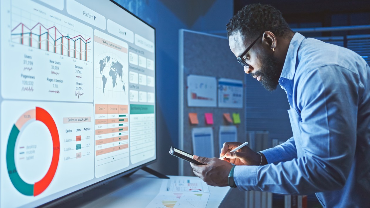MSCloud's tweet card. AI and digital twins transform CPG marketing with scalable, cost-effective, personalized content creation. Learn more.