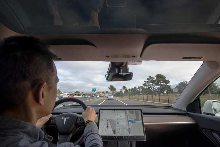 marqgb's tweet card. A recent crash video calls into question the safety of Tesla's Full Self-Driving System after software malfunctions.