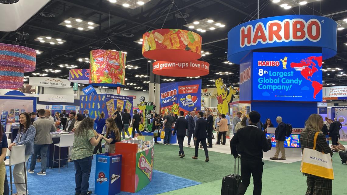 SWEETSandSNACKS's tweet card. The Sweets & Snacks Expo is returning to the Indiana Convention Center in downtown Indianapolis from May 13-May 15.