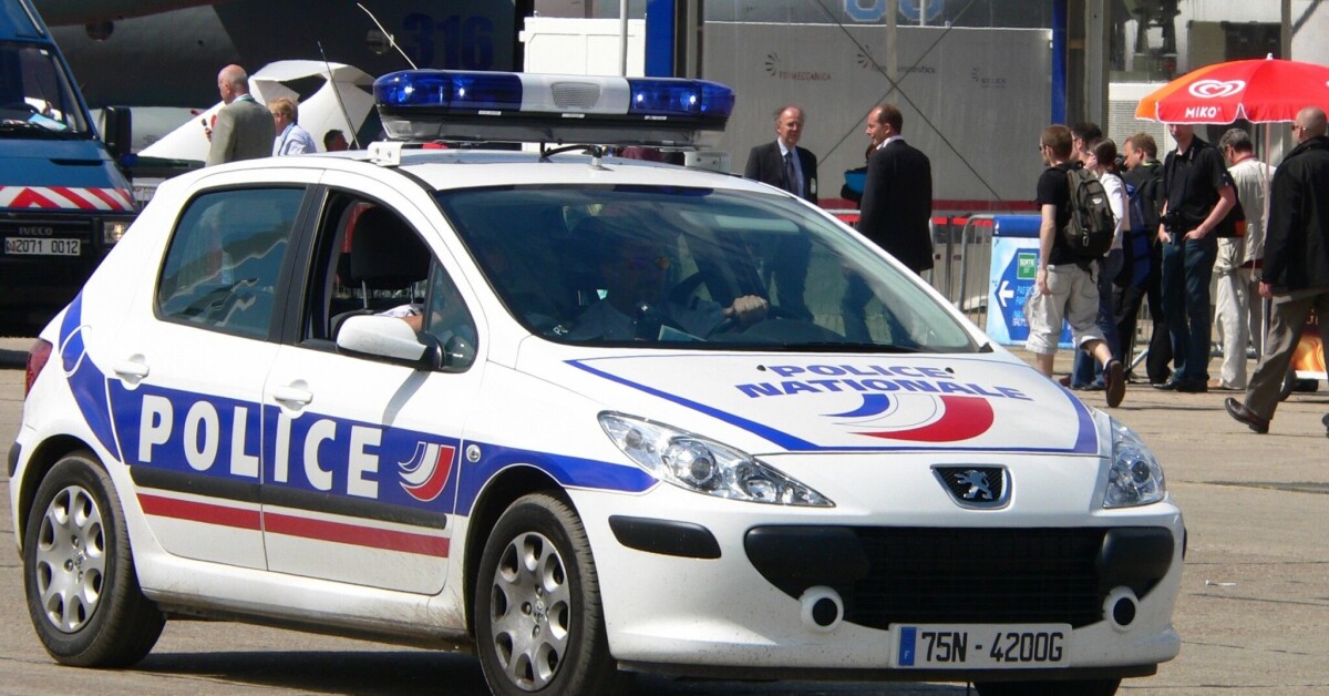 le_Parisien's tweet card. Rixe mortelle à Clermont-Ferrand : deux frères écroués après s’être rendus à la police