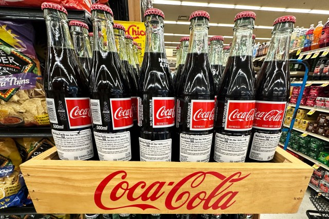 MyArkLaMiss's tweet card. President Donald Trump teased the announcement last week, but the Coca-Cola Co. confirmed it Tuesday: a cane sugar-sweetened version of the beverage maker’s trademark soda will be released in…